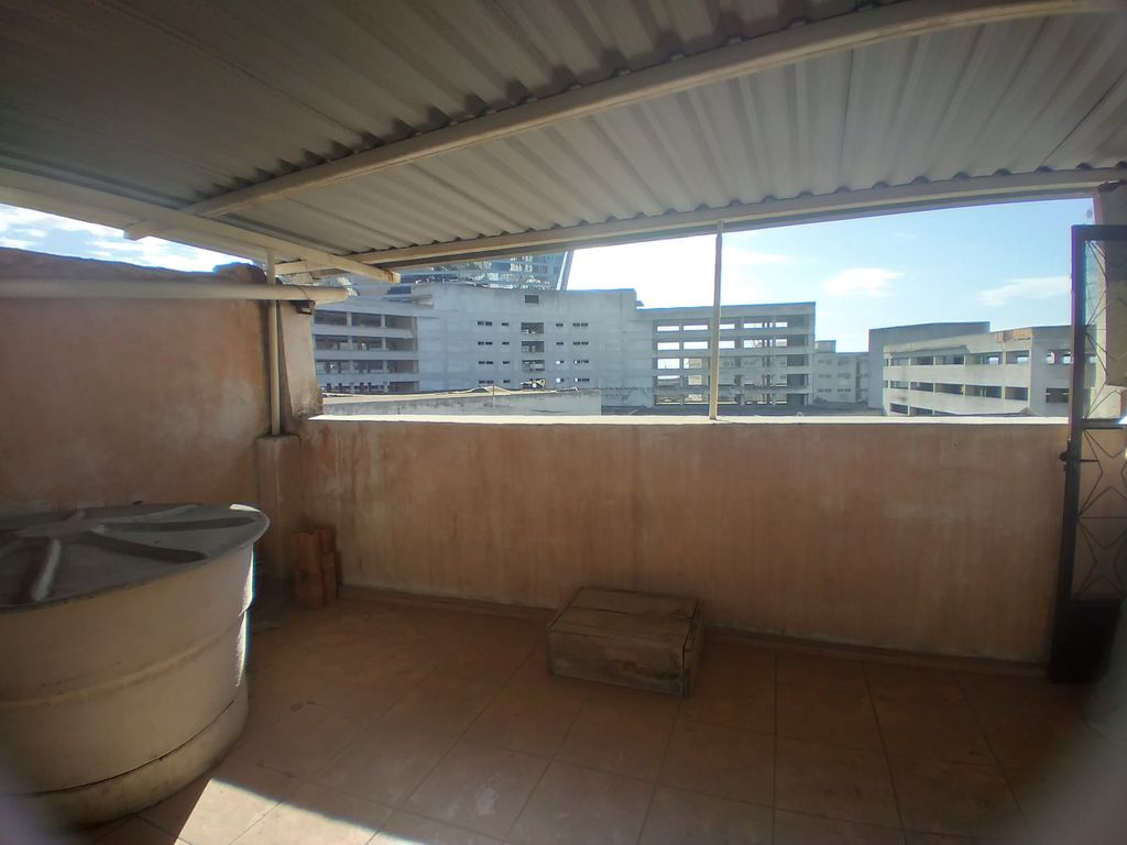 Imagens do imóveis Casa à Venda com 4 quartos, 2 banheiros 140m² por R$ 400.000