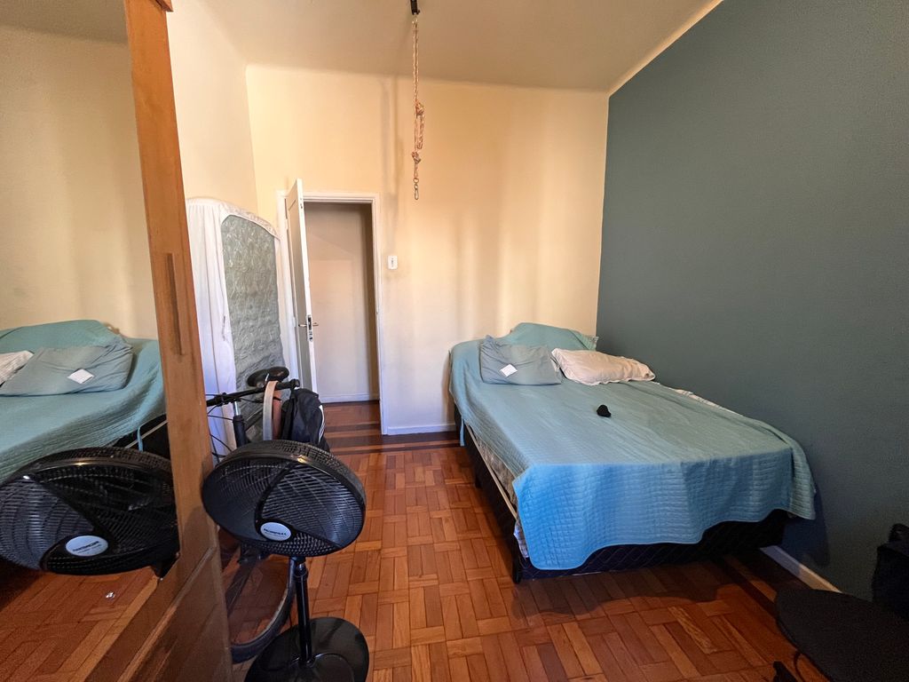 Imagens do imóveis Apartamento  2 quartos+varandinha com 76m² na Rua Monte Alegre Santa Teresa
