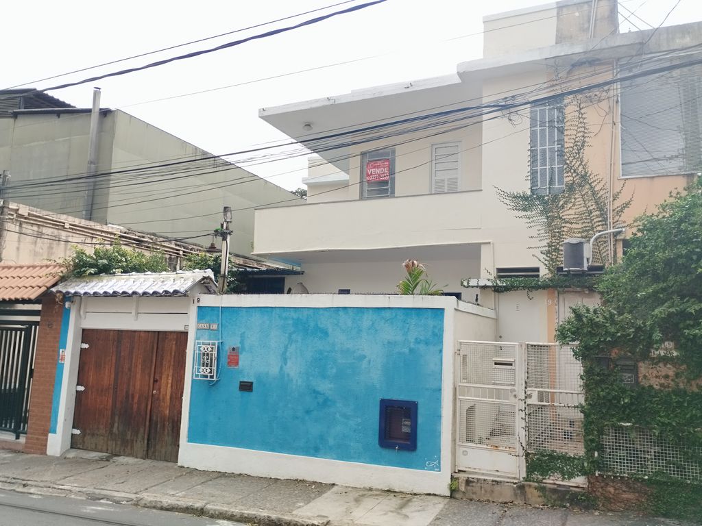 Imagens do imóveis Casa de Sala Três Quartos para venda em Santa Teresa Rio de Janeiro