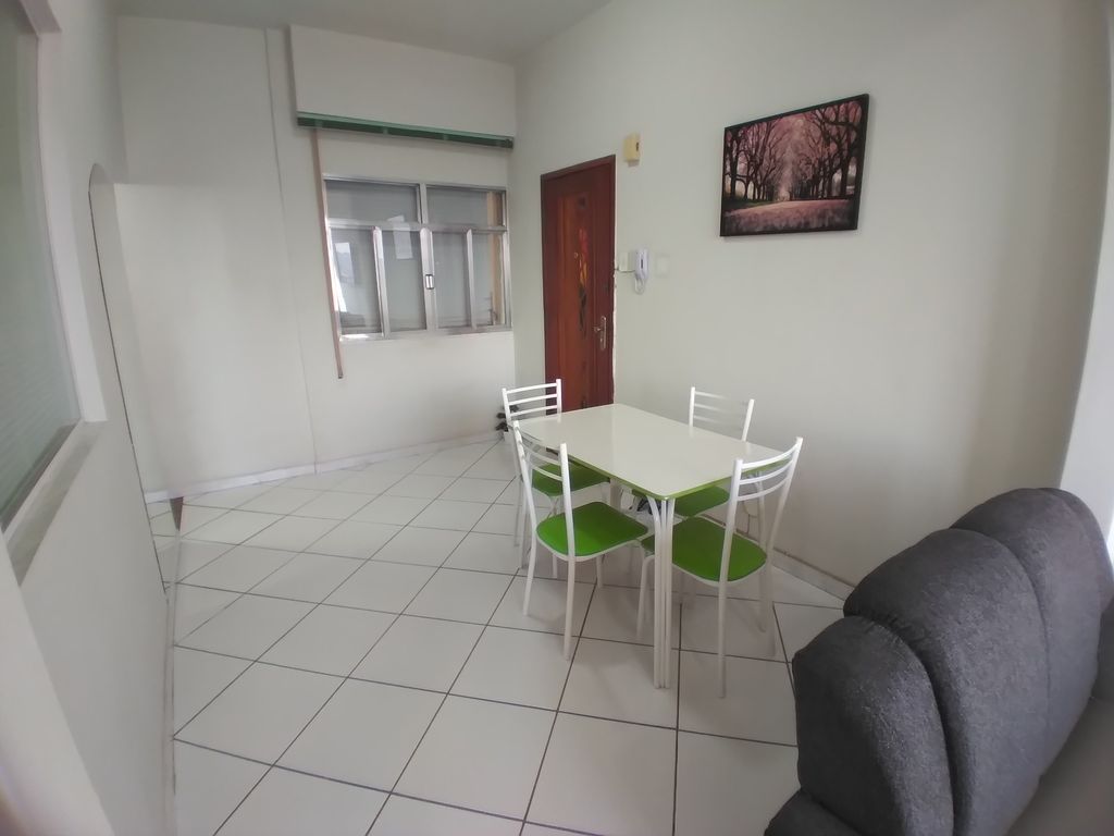 Imagens do imóveis Apartamento à Venda com 2 quartos, 1 banheiro e m² por R$ 340.000