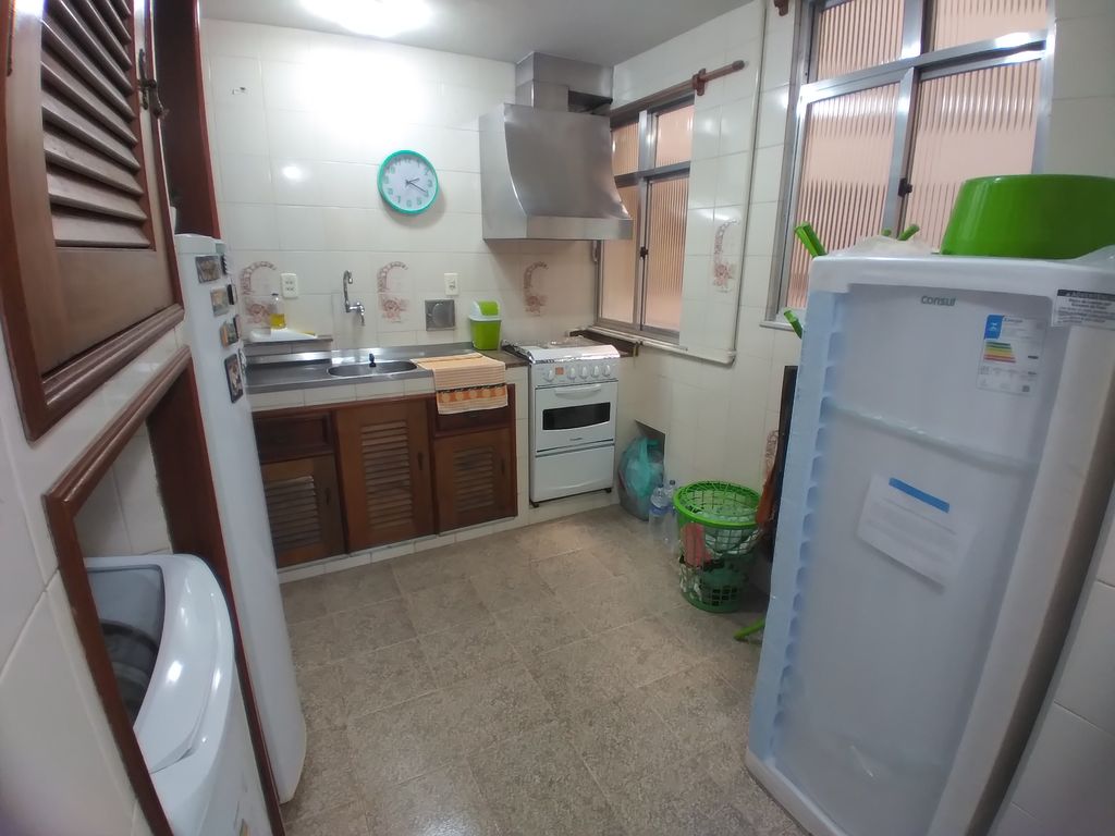Imagens do imóveis Apartamento à Venda com 2 quartos, 1 banheiro e m² por R$ 340.000