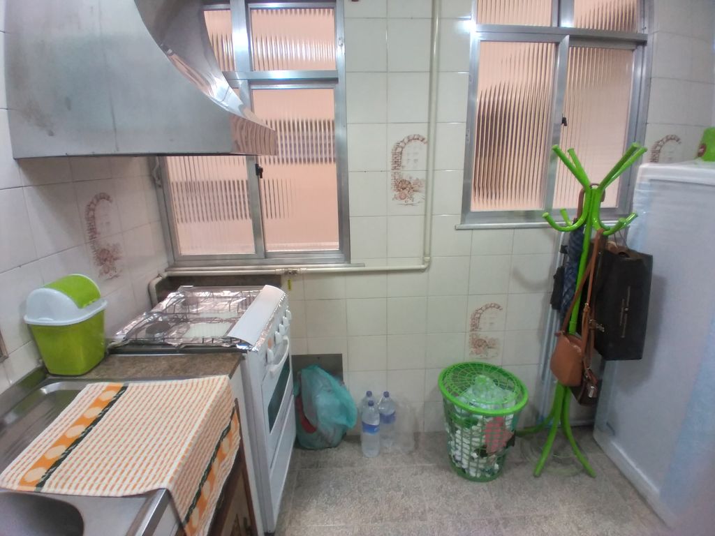 Imagens do imóveis Apartamento à Venda com 2 quartos, 1 banheiro e m² por R$ 340.000