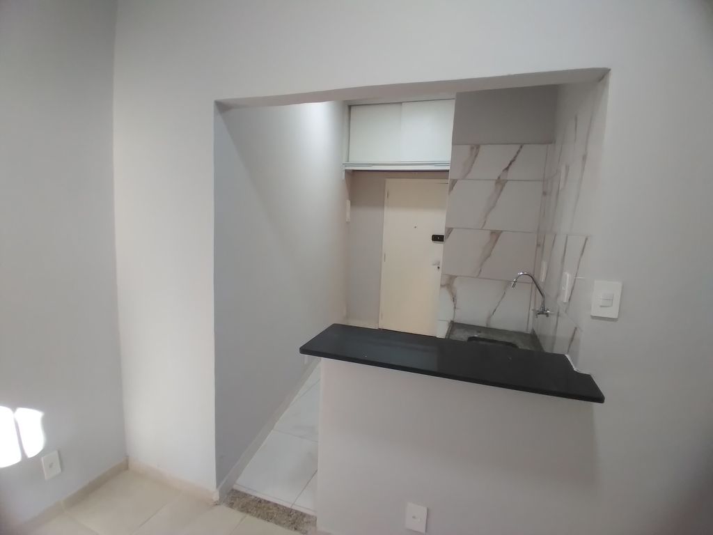 Imagens do imóveis Apartamento à Venda com 1 quarto, 1 banheiro e 32 m² por R$ 210.000