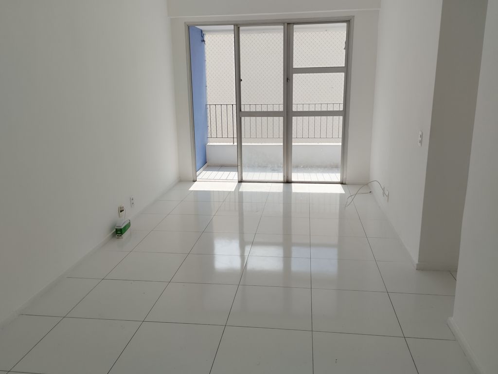 Imagens do imóveis Apartamento de Sala Dois Quartos dependência  Praça da Bandeira Rio de Janeiro