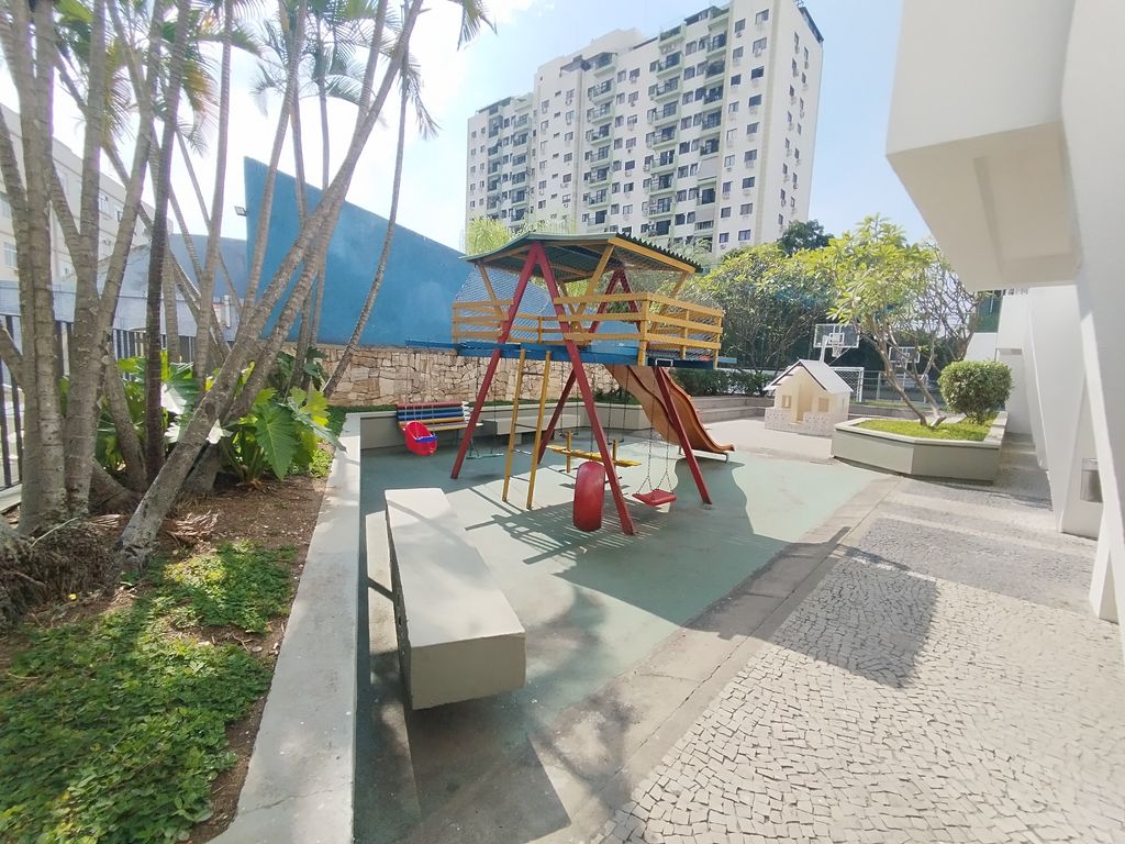 Imagens do imóveis Apartamento de Sala Dois Quartos dependência  Praça da Bandeira Rio de Janeiro