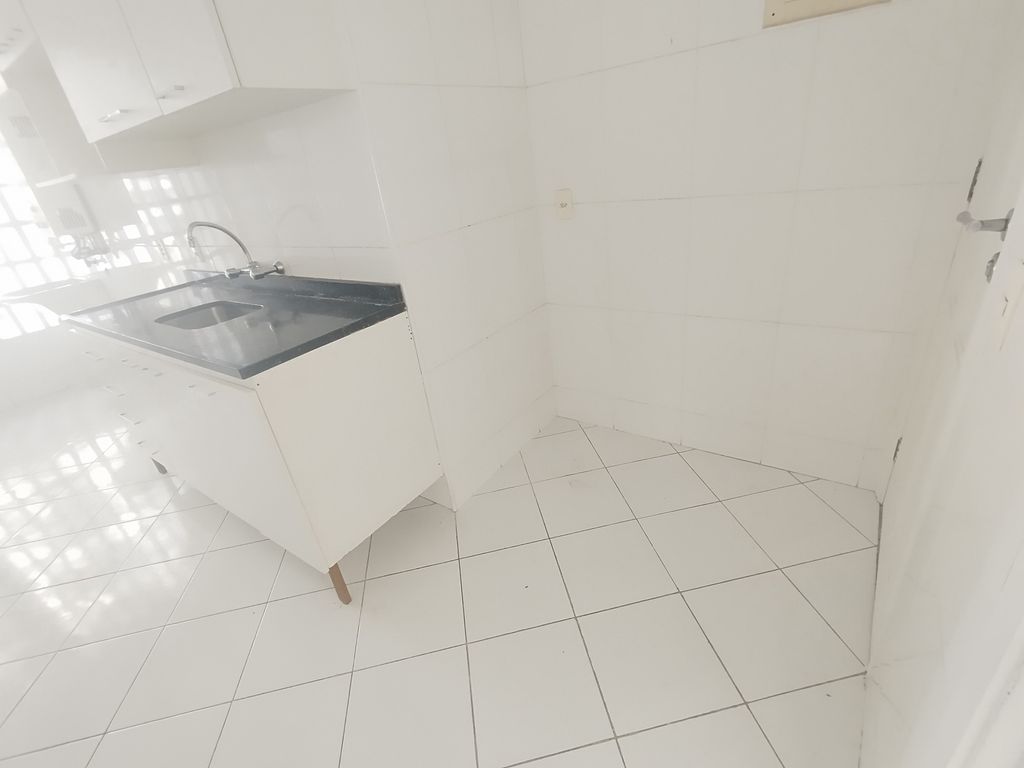 Imagens do imóveis Apartamento de Sala Dois Quartos dependência  Praça da Bandeira Rio de Janeiro