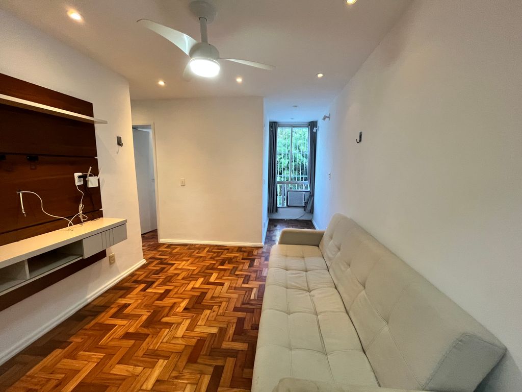 Imagens do imóveis Apartamento Quarto e Sala Totalmente Reformado na Rua Riachuelo Centro RJ