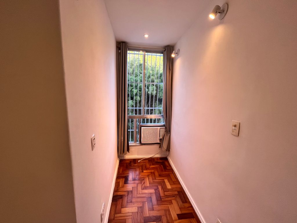 Imagens do imóveis Apartamento Quarto e Sala Totalmente Reformado na Rua Riachuelo Centro RJ
