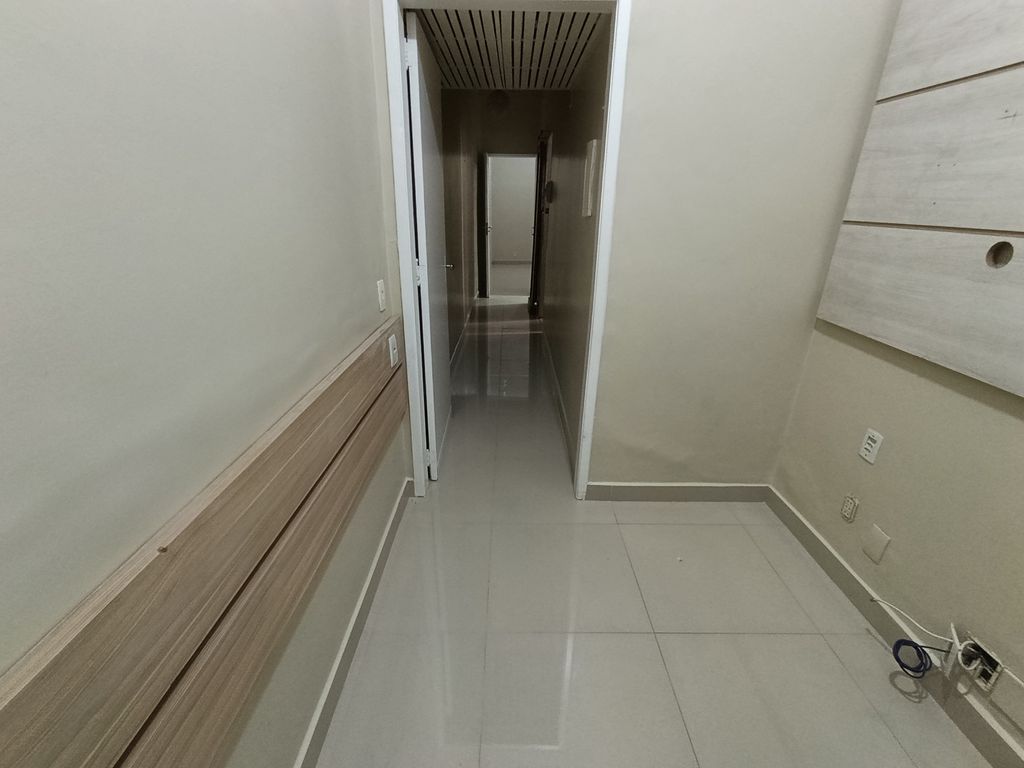 Imagens do imóveis Apartamento tipo Sala e Quarto para venda em Bairro de Fátima, Rio de Janeiro