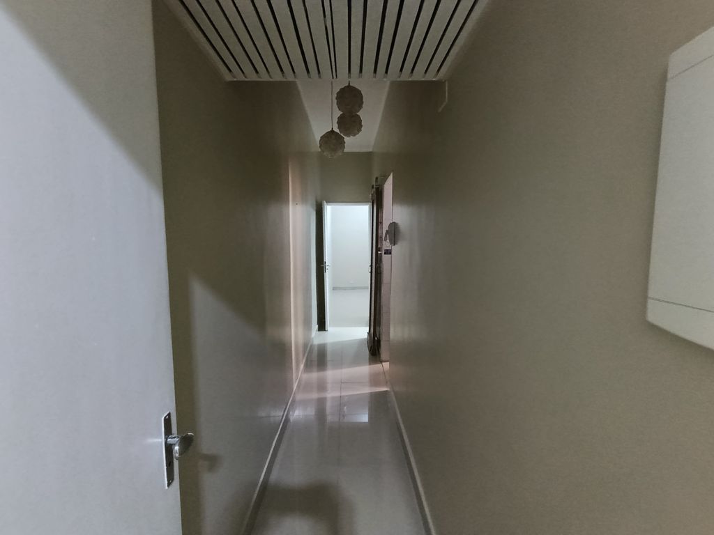 Imagens do imóveis Apartamento tipo Sala e Quarto para venda em Bairro de Fátima, Rio de Janeiro
