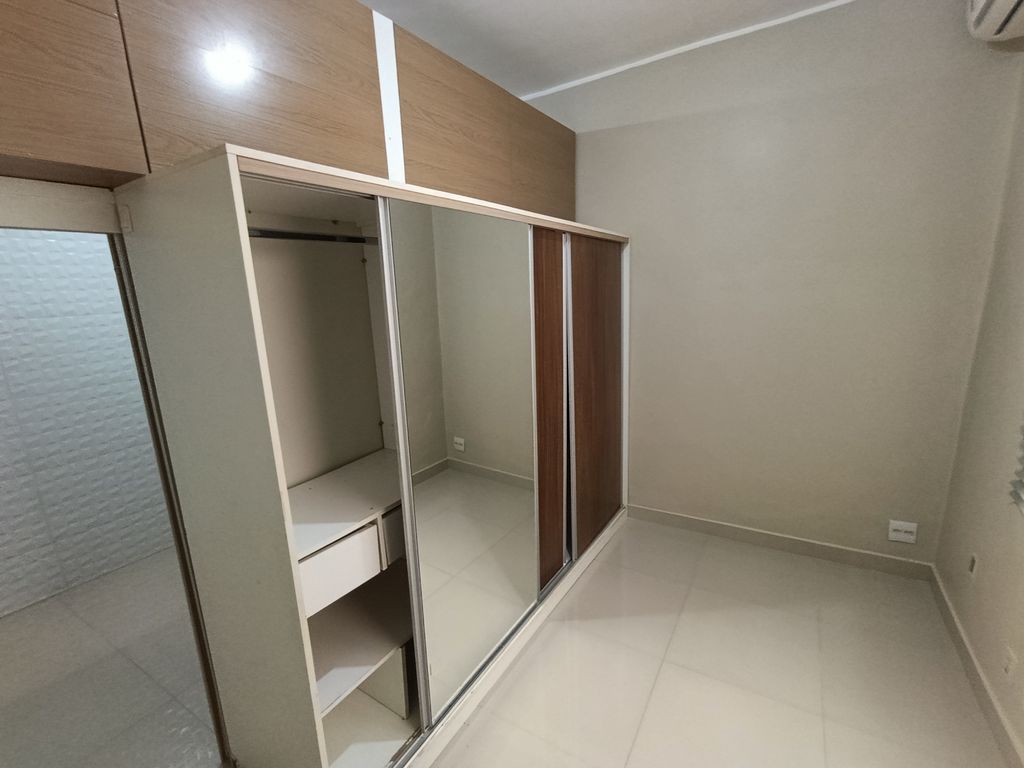 Imagens do imóveis Apartamento tipo Sala e Quarto para venda em Bairro de Fátima, Rio de Janeiro