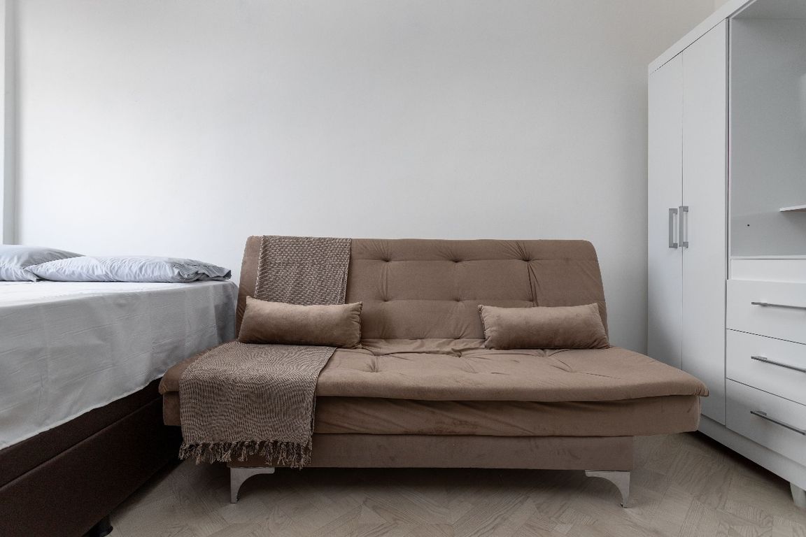 Imagens do imóveis Excelente Apartamento Conjugado Reformado e Mobiliado