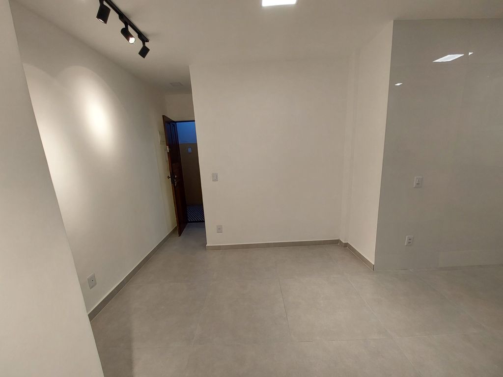Imagens do imóveis Apartamento sala quarto com dependência