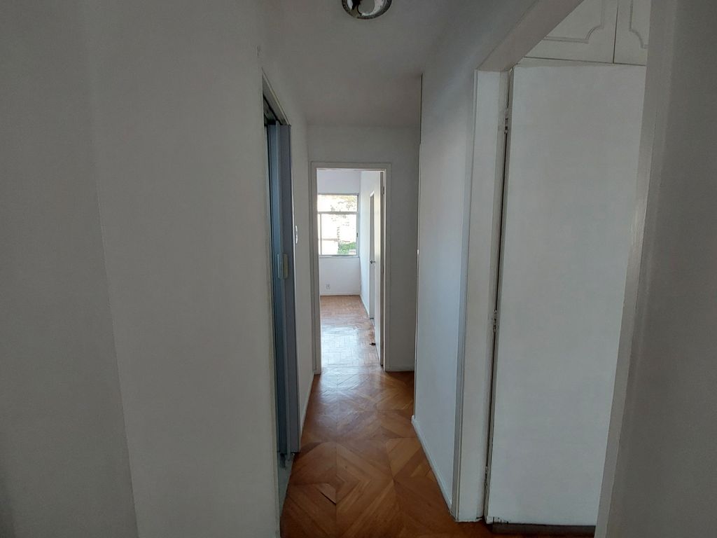 Imagens do imóveis Apartamento três quartos Tijuca próximo da praça saens penha
