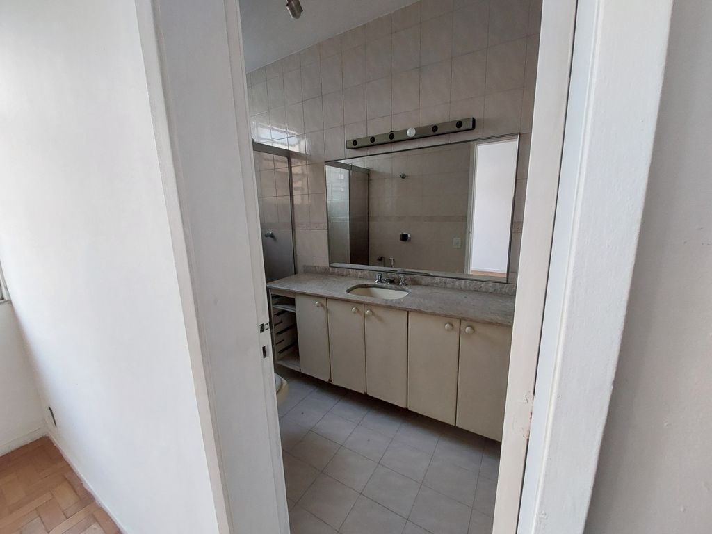 Imagens do imóveis Apartamento três quartos Tijuca próximo da praça saens penha