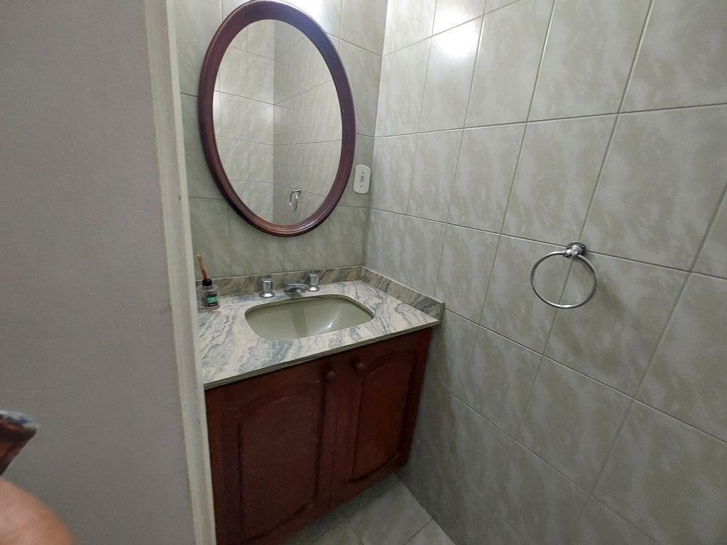 Imagens do imóveis Apartamento três quartos Tijuca próximo da praça saens penha