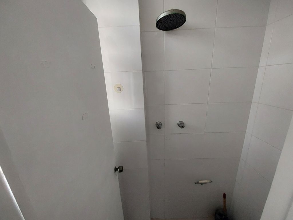 Imagens do imóveis Apartamento três quartos Tijuca próximo da praça saens penha