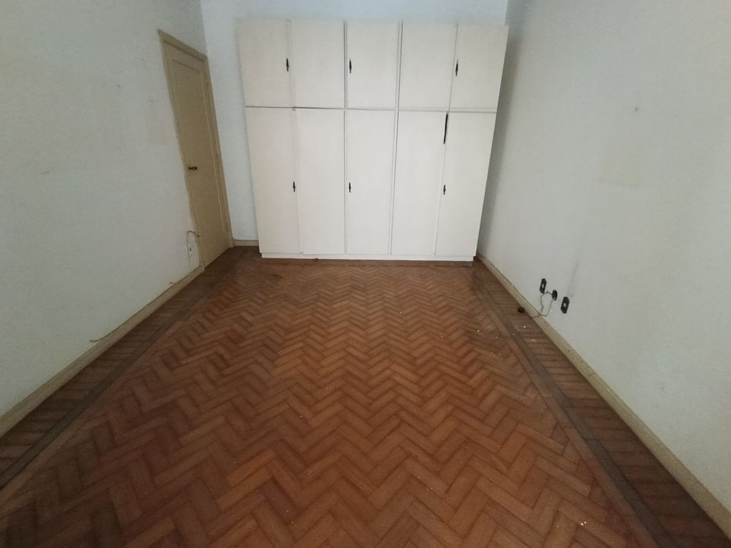 Imagens do imóveis Apartamento de sala dois varanda quartos para venda em Flamengo Rio de Janeiro