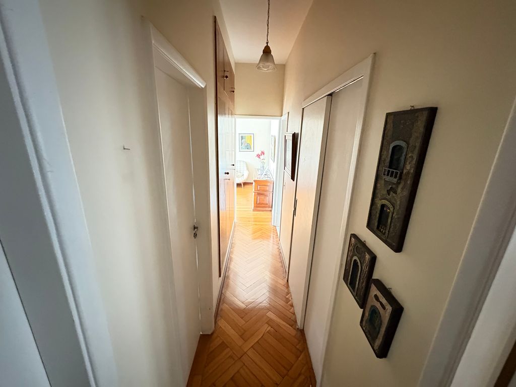 Imagens do imóveis Excelente Apartamento composto por 3 quartos em Laranjeiras e vaga de garagem