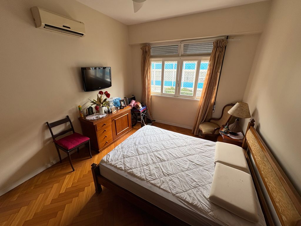 Imagens do imóveis Excelente Apartamento composto por 3 quartos em Laranjeiras e vaga de garagem