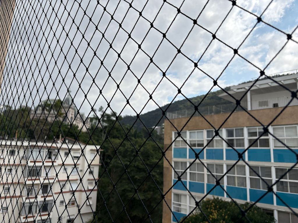 Imagens do imóveis Excelente Apartamento composto por 3 quartos em Laranjeiras e vaga de garagem