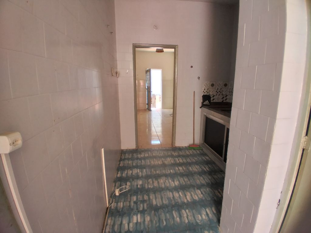 Imagens do imóveis Casa à Venda com 2 quartos, 1 banheiro e 55m² por R$ 250.000
