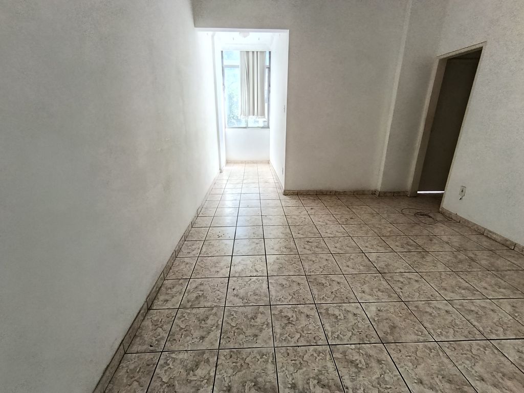 Imagens do imóveis Apartamento de Sala e dois Quartos Garagem em Centro para venda Rio de Jeniro