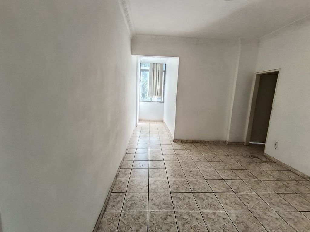 Imagens do imóveis Apartamento de Sala e dois Quartos Garagem em Centro para venda Rio de Jeniro