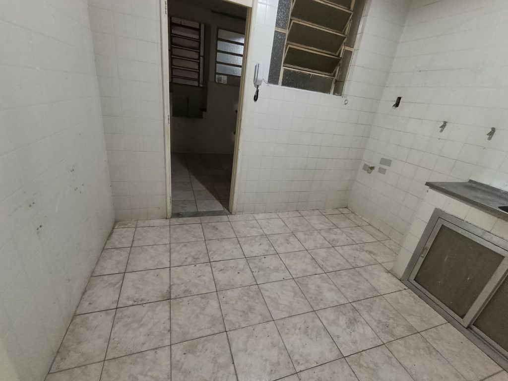 Imagens do imóveis Apartamento de Sala e dois Quartos Garagem em Centro para venda Rio de Jeniro