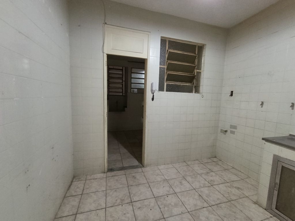 Imagens do imóveis Apartamento de Sala e dois Quartos Garagem em Centro para venda Rio de Jeniro