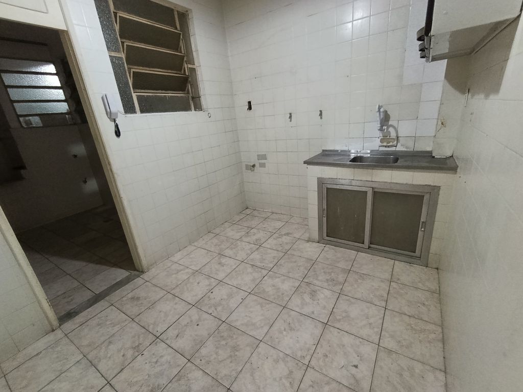 Imagens do imóveis Apartamento de Sala e dois Quartos Garagem em Centro para venda Rio de Jeniro