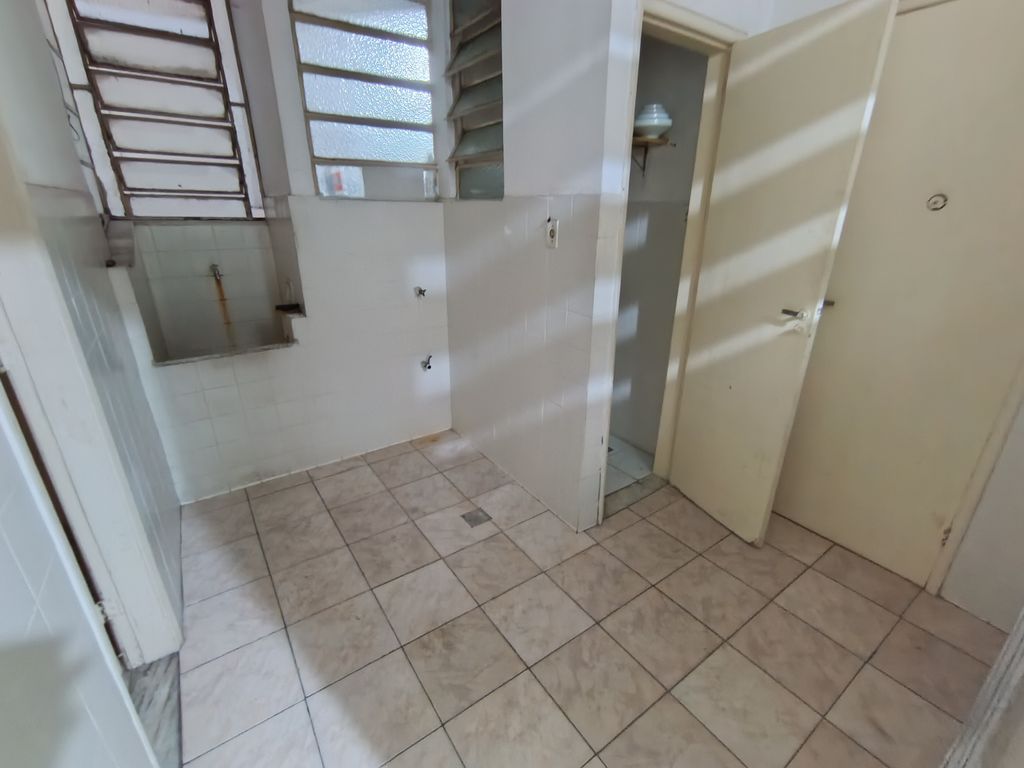 Imagens do imóveis Apartamento de Sala e dois Quartos Garagem em Centro para venda Rio de Jeniro