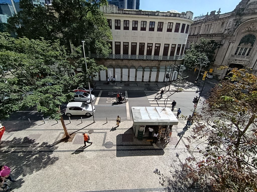 Imagens do imóveis Apartamento de Sala e dois Quartos Garagem em Centro para venda Rio de Jeniro