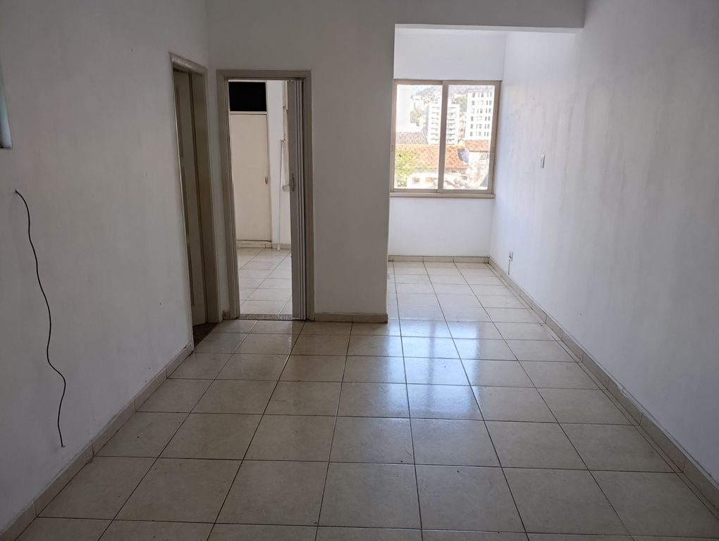 Imagens do imóveis Apartamento de quarto sala cozinha banheiro dependência em centro Rio de Janeiro