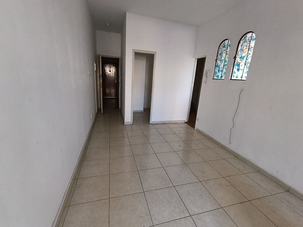 Imagens do imóveis Apartamento de quarto sala cozinha banheiro dependência em centro Rio de Janeiro