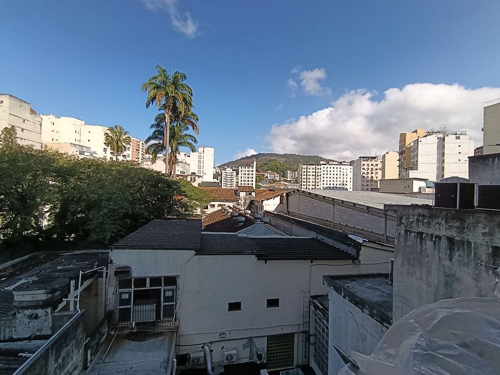 Imagens do imóveis Apartamento de quarto sala cozinha banheiro dependência em centro Rio de Janeiro