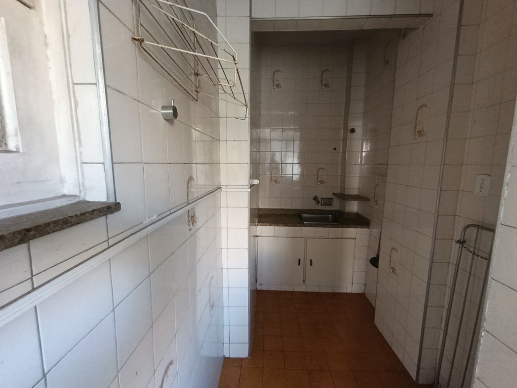Imagens do imóveis Apartamento de quarto sala cozinha banheiro dependência em centro Rio de Janeiro