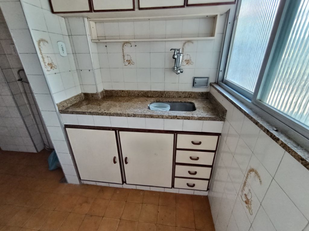 Imagens do imóveis Apartamento de quarto sala cozinha banheiro dependência em centro Rio de Janeiro