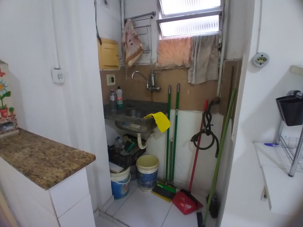 Imagens do imóveis Conjugado no Centro, com 1 banheiro, 20 m²