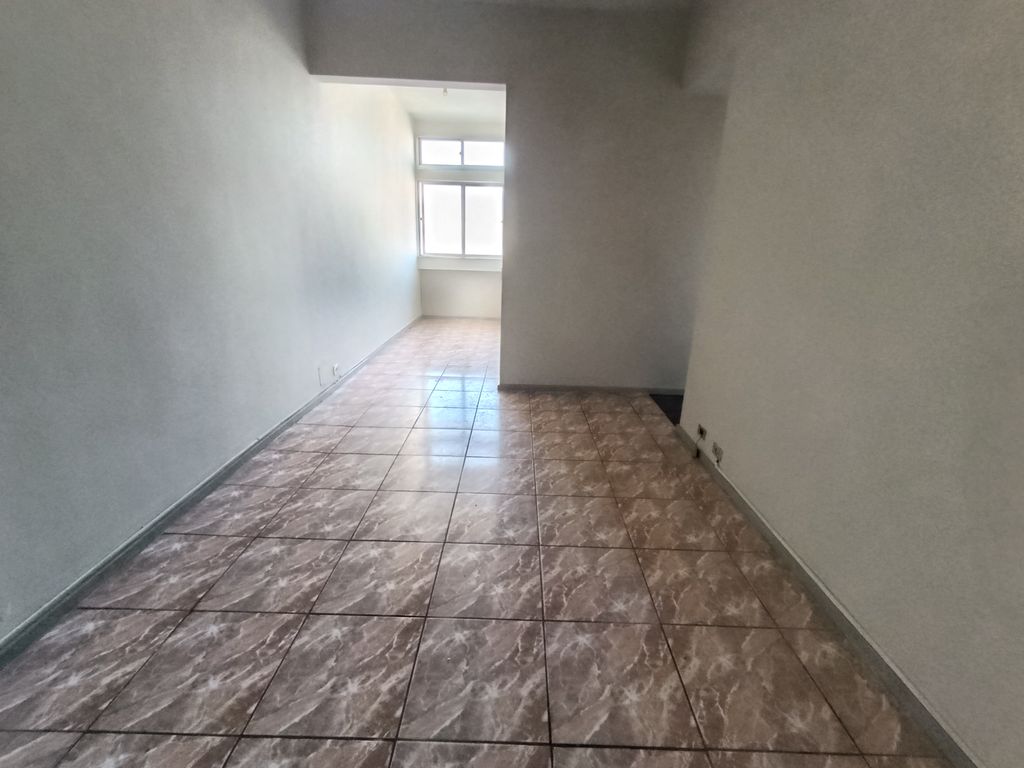 Imagens do imóveis Apartamento composto de Sala um quarto dependência  em centro Rio de Janeiro