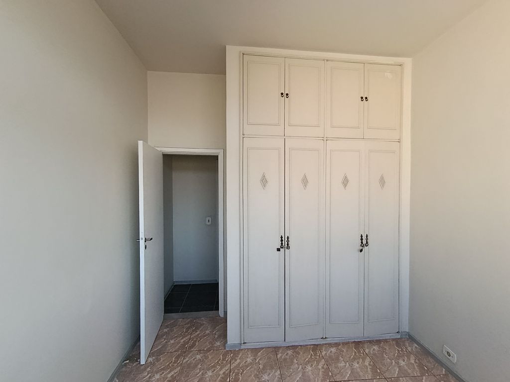 Imagens do imóveis Apartamento composto de Sala um quarto dependência  em centro Rio de Janeiro
