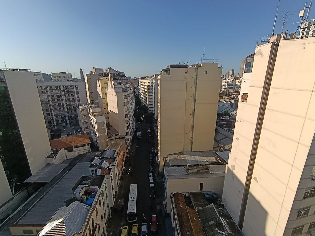 Imagens do imóveis Apartamento composto de Sala um quarto dependência  em centro Rio de Janeiro