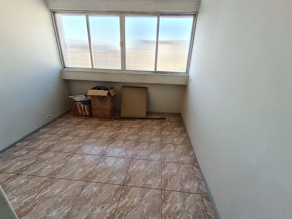 Imagens do imóveis Apartamento composto de Sala um quarto dependência  em centro Rio de Janeiro