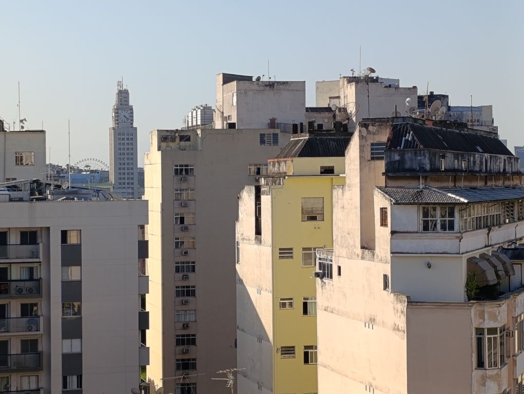 Imagens do imóveis Apartamento composto de Sala um quarto dependência  em centro Rio de Janeiro