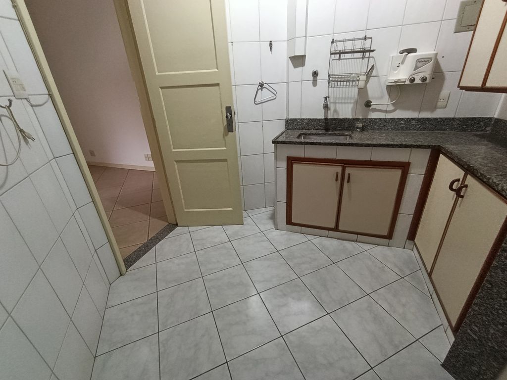 Imagens do imóveis Apartamento sala um quarto no bairro de Fátima para venda centro Rio de Janeiro