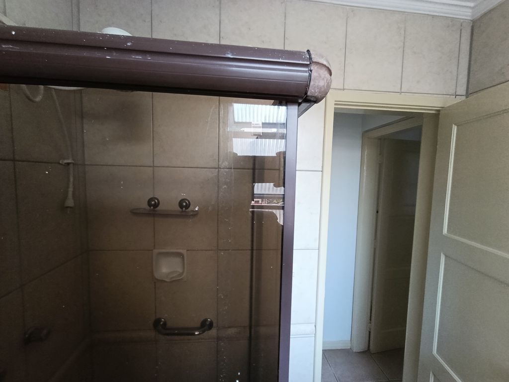 Imagens do imóveis Apartamento sala um quarto no bairro de Fátima para venda centro Rio de Janeiro