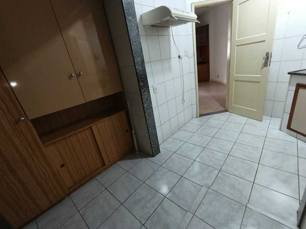 Imagens do imóveis Apartamento sala um quarto no bairro de Fátima para venda centro Rio de Janeiro