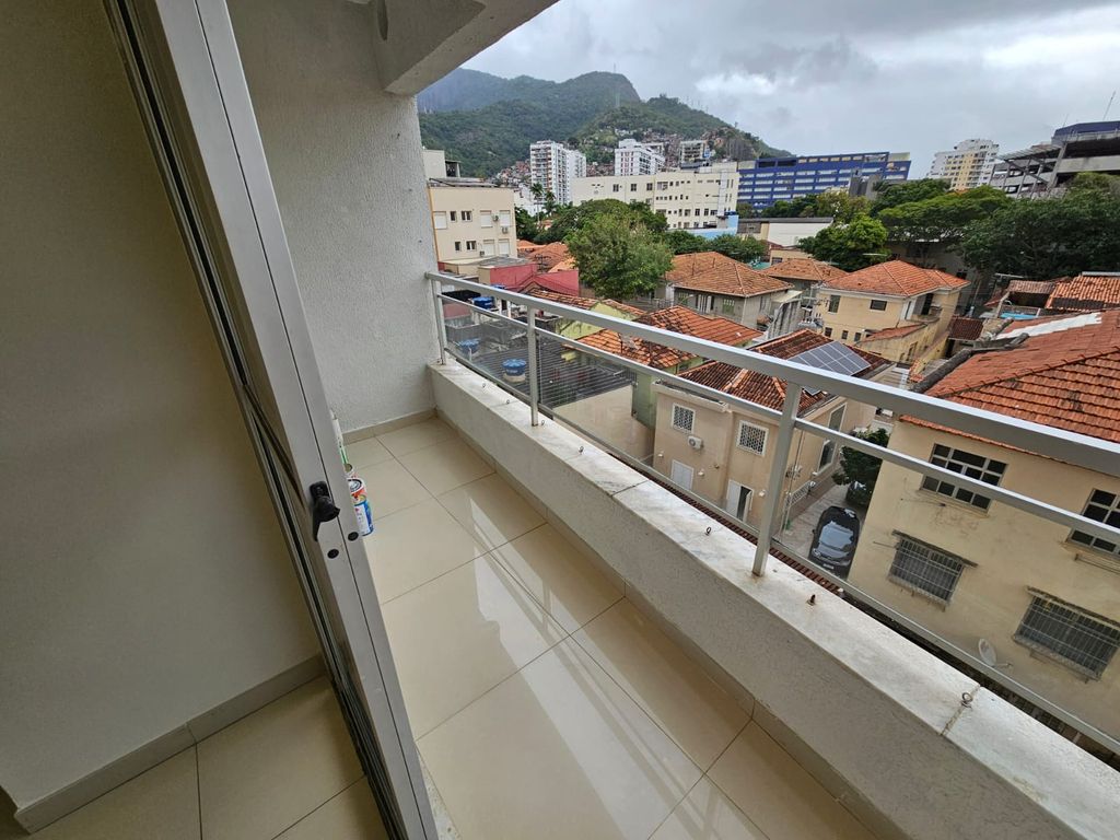 Imagens do imóveis Apartamento com 2 quartos e vaga de garagem na Zona Norte