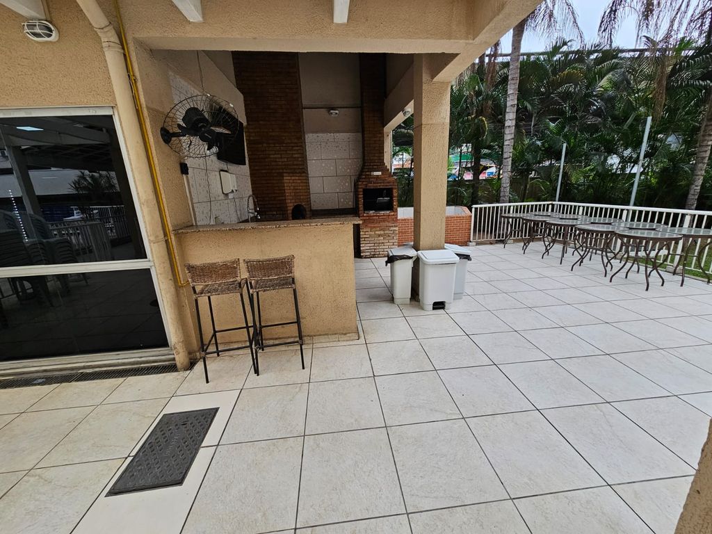 Imagens do imóveis Apartamento com 2 quartos e vaga de garagem na Zona Norte