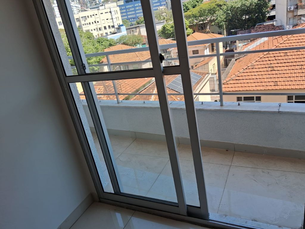 Imagens do imóveis Apartamento com 2 quartos e vaga de garagem na Zona Norte